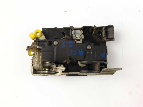 front-left-lock-iveco-daily-iv-platformchassis-2006-2007-2008-2009-2010-2011-2012-33054322 main image