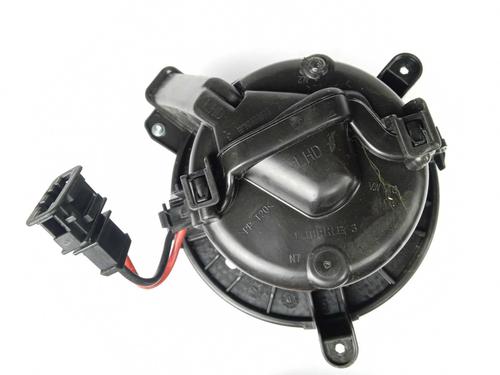 Used Heater blower motor Heater blower motor SEAT ARONA (KJ7, KJP) [2017-2026] 12071627 12071627