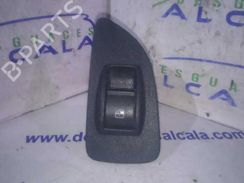 Used Right rear window switch Right rear window switch FIAT BRAVO II (198_) 1.9 D Multijet (198AXB1A) (120 hp) 9987306 9987306