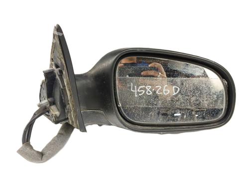 Retrovisor derecho Retrovisor derecho 38045402 38045402