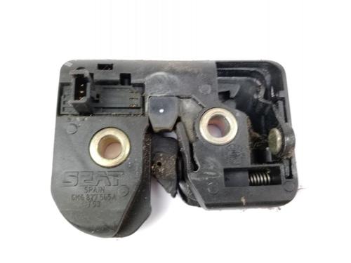Used Tailgate lock SEAT IBIZA II (6K1) 1.0 i (50 hp) 19680327