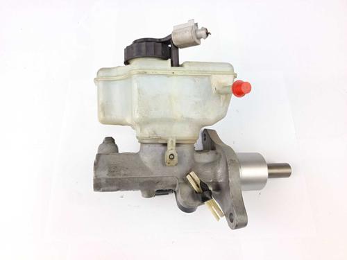 brake-master-cylinder-audi-a3-sportback-8pa-2004-2005-2006-2007-2008-2009-2010-2011-2012-2013-2014-2015-36359719 main image