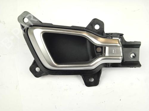 Used Rear right interior door handle Rear right interior door handle 34629995 34629995