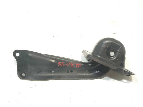 Used Right rear suspension arm Right rear suspension arm 17072640 17072640