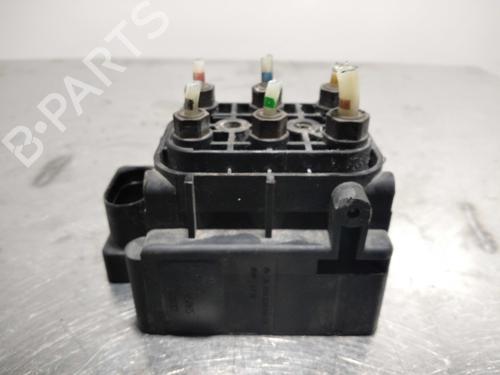 Used Electronic module Electronic module MERCEDES-BENZ M-CLASS (W164) ML 420 CDI 4-matic (164.128) (306 hp) 10015717 10015717
