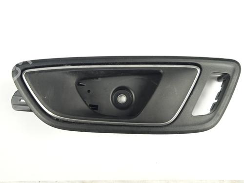 Used Front left interior door handle SEAT ATECA (KH7, KHP) 1.5 TSI (150 hp) 18844930