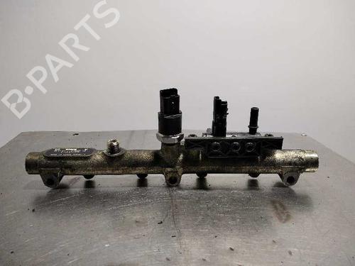 Used Injection rail Injection rail PEUGEOT 607 (9D, 9U) [2000-2026] 9979645 9979645