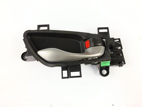 front-right-interior-door-handle-honda-civic-x-hatchback-fc_-fk_-2016-35951377 main image