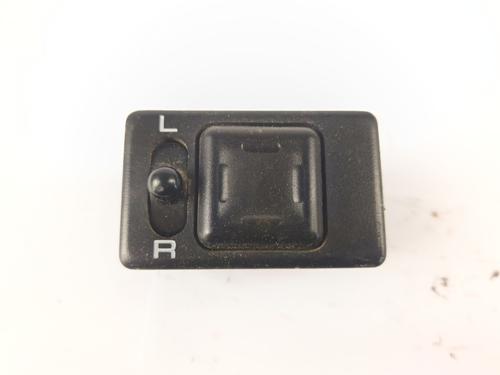Used Mirror switch NISSAN TERRANO I (WD21) 2.7 TD 4WD (LBYD21) (99 hp) 31587646