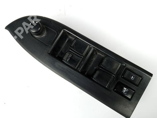 Used Left front window switch SUZUKI GRAND VITARA II (JT, TE, TD) [2005-2025]  12124531