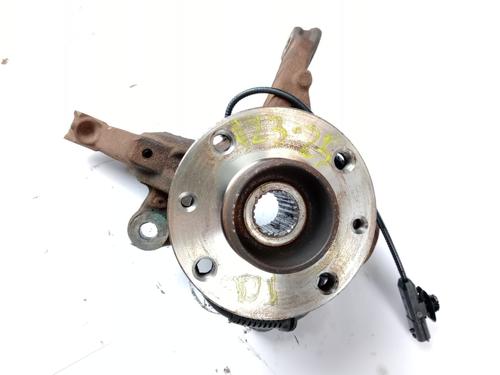 Used Left front steering knuckle DACIA SANDERO III 1.0 TCe 90 (91 hp) 29260528