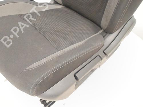 Left front seat NISSAN QASHQAI II (J11, J11_) 1.3 DIG-T | BP30124531C15 