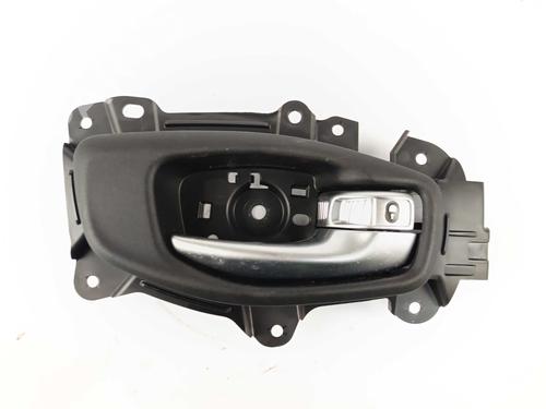 Used Front right interior door handle Front right interior door handle JEEP COMPASS (MP, M6, MV, M7) 1.4 MultiAir (140 hp) 30790866 30790866