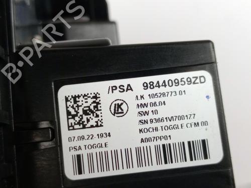 Gear lever PEUGEOT 208 II (UB_, UP_, UW_, UJ_) 1.2 PureTech 130 | BP24935902M90 
