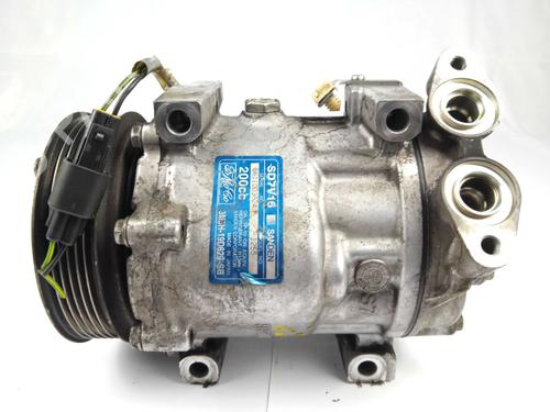 Used AC compressor AC compressor FORD FOCUS II (DA_, HCP, DP) [2004-2013] 15739297 15739297