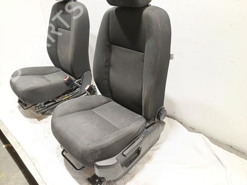 Seats set LAND ROVER FREELANDER 2 (L359) 2.2 TD4 4x4 | BP28107757C78 