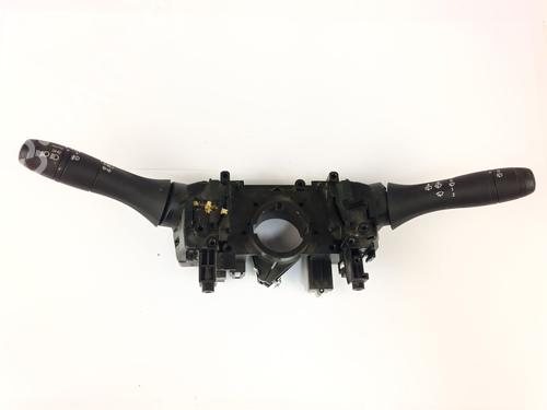 Comutador Comutador DACIA DUSTER (HM_) 1.5 dCi 115 4x4 (114 hp) 35794338 35794338