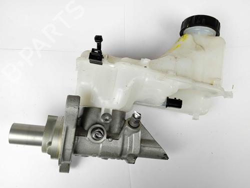 Used Brake master cylinder Brake master cylinder RENAULT MEGANE IV Grandtour (K9A/M/N_) 1.5 Blue dCi 115 (K9A6) (116 hp) 12213054 12213054