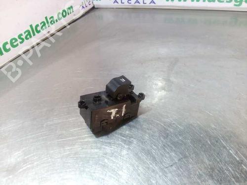 Used Right rear window switch Right rear window switch HYUNDAI i40 I (VF) [2012-2019] 10929811 10929811