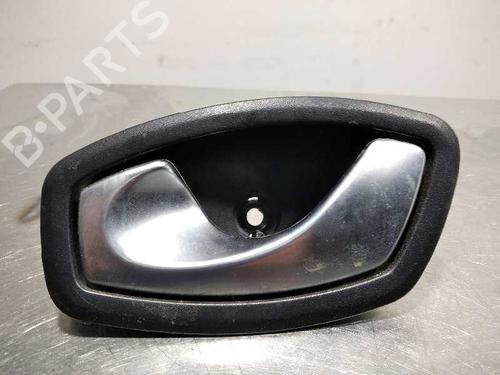 Used Front left interior door handle Front left interior door handle 9997566 9997566
