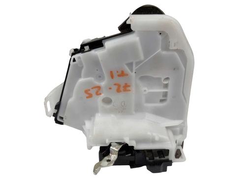 rear-left-lock-nissan-qashqai-iii-j12-2021-23841735 main image
