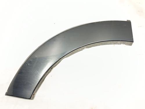 Used Rear right wheel arch trim MITSUBISHI PAJERO IV (V8_W, V9_W) [2006-2026]  31756433