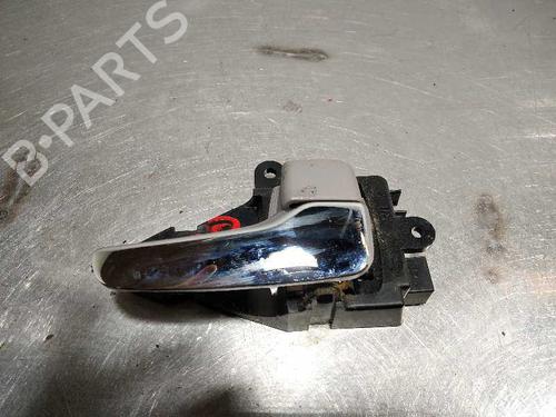 Used Rear right interior door handle Rear right interior door handle 9980273 9980273