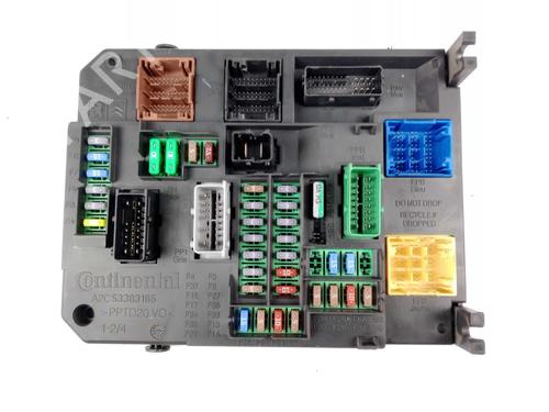 Used Fuse box Fuse box 23218020 23218020