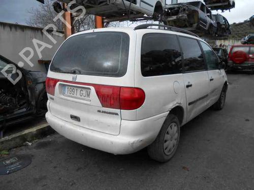 Left front indicator SEAT ALHAMBRA (7V8, 7V9)  | BP9993953C32 