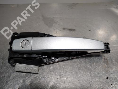 Used Front left exterior door handle OPEL INSIGNIA A (G09) 1.6 CDTi (68) (120 hp) 10027702