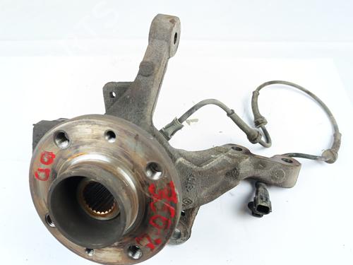 Used Right front steering knuckle RENAULT CLIO III (BR0/1, CR0/1) 1.2 16V (BR02, BR0J, BR11, CR02, CR0J, CR11) (75 hp) 27355289