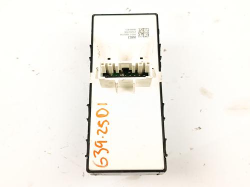 Left front window switch HYUNDAI BAYON (BC3) 1.2 MPI | BP29630057I27 