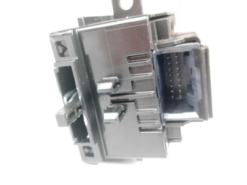 Headlight switch TOYOTA COROLLA Saloon (_E21_) 1.8 VVTi Hybrid (ZWE211, MZEA12) | BP18407945I24 - Image 3