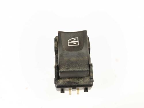 Used Right rear window switch Right rear window switch DACIA DUSTER (HS_) 1.2 TCe 125 4x4 (125 hp) 29125627 29125627