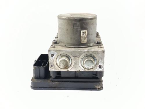 Used ABS pump SKODA RAPID (NH3, NK3, NK6) 1.6 TDI (105 hp) 31610746