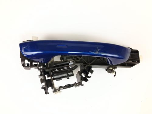 Used Front right exterior door handle Front right exterior door handle SEAT LEON (KL1, KLG) 2.0 TDI (150 hp) 33468463 33468463