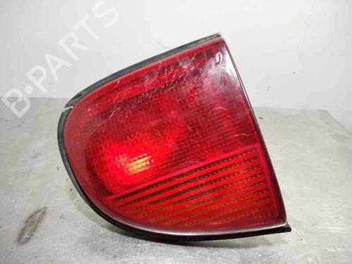Used Right taillight Right taillight 10142998 10142998