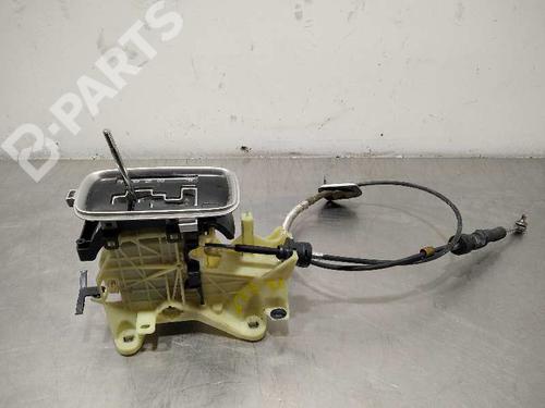 Used Gear lever MITSUBISHI OUTLANDER III (GG_W, GF_W, ZJ, ZL, ZK) 2.2 Di-D (GF6W) (150 hp) 10143056
