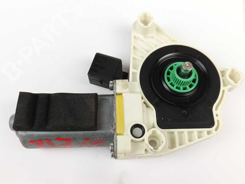 left-front-window-motor-mercedes-benz-cla-coupe-c117-2013-2014-2015-2016-2017-2018-2019-29123652 main image