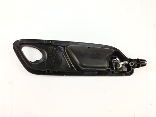 Rear left interior door handle VW CC B7 (358) 2.0 TDI | BP33468470I15 - Image 2