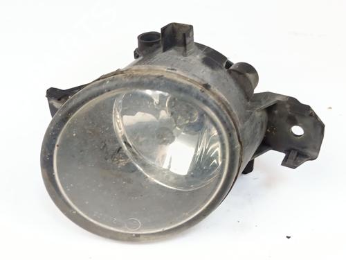 Used Right front fog light NISSAN ALMERA II Hatchback (N16) 2.2 Di (110 hp) 31035410