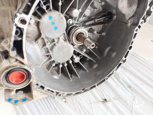 Gearbox NISSAN INTERSTAR Van (X70) dCi 100 | BP30274196M3 - Image 2