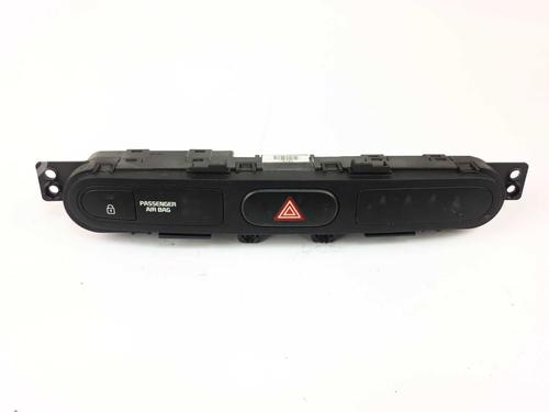 Used Switch Switch KIA CARENS IV 1.7 CRDi (116 hp) 32372803 32372803