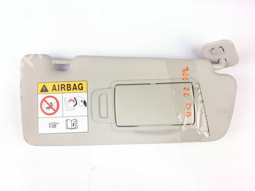 right-sun-visor-renault-megane-iv-hatchback-b9amn_-2015-36278521 main image