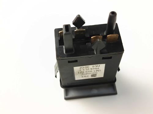 Switch SEAT LEON (1M1) 1.9 TDI | BP39598817I30 - Image 2