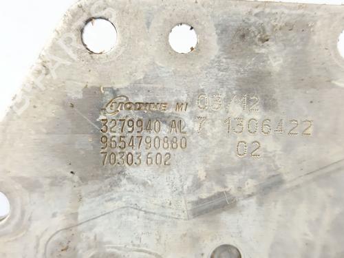 Oil radiator LAND ROVER FREELANDER 2 (L359) 2.2 TD4 4x4 | BP29337885M33 