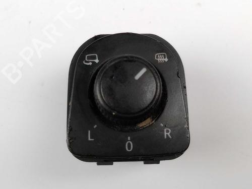 Used Mirror switch Mirror switch SEAT ATECA (KH7, KHP) 1.6 TDI (115 hp) 21271905 21271905