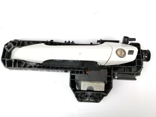 Used Front left exterior door handle MERCEDES-BENZ C-CLASS (W204) C 200 CDI (204.001) (136 hp) 18411314