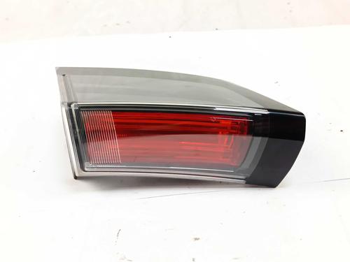 Venstre baglygte bagklap Venstre baglygte bagklap HONDA CIVIC X Hatchback (FC_, FK_) 1.0 VTEC (126 hp) 35951388 35951388