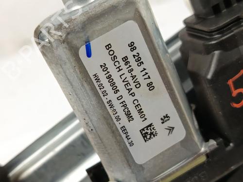 Front right window mechanism CITROËN C3 III (SX) 1.2 THP 110 (SXHNPS, SXHNZT, SXHNZ6) | BP29605472C23 
